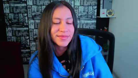 Snapshot of emigomez_ chatting on 06.07.26 Emilia Gomez online show from 06.07.26