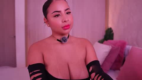    online show from 11.11.25