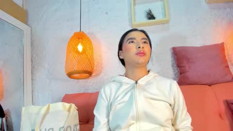 Emily online show from 11.21.25