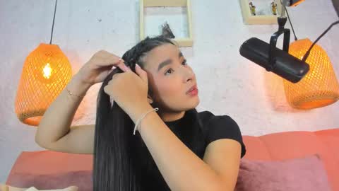 Emily online show from 11.27.25