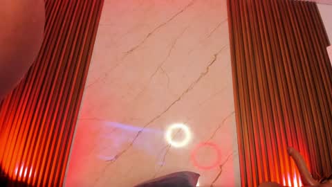 Snapshot of emiilycollins1 chatting on 02.03.25 online show from 02.03.25