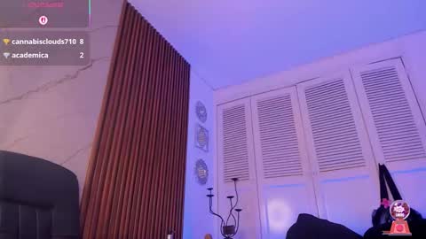 Snapshot of emiilycollins1 chatting on 02.20.26 online show from 02.20.26