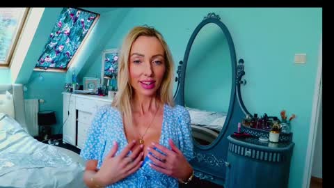 Emila online show from 02.07.25