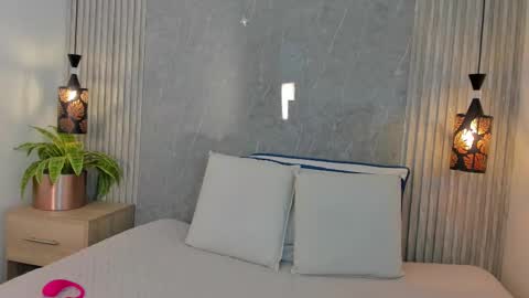 Emily online show from 09.24.25