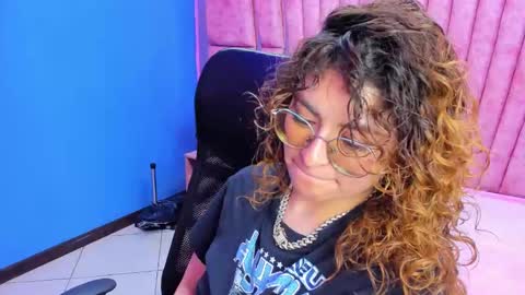 Emy  online show from 11.09.25