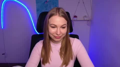 Emilia online show from 11.08.25