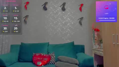 Snapshot of emilianna666 chatting on 10.16.25 Emiliana online show from 10.16.25