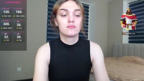 Snapshot of emiliarhodes chatting on 11.29.25 Emi online show from 11.29.25