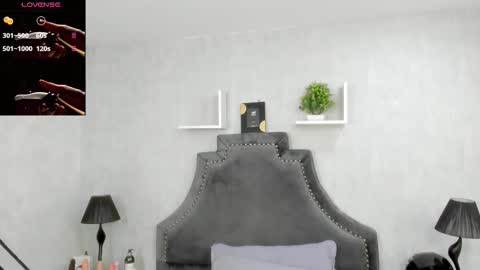 EmiliaRose online show from 11.06.25