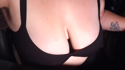 emilie foxx online show from 07.29.26