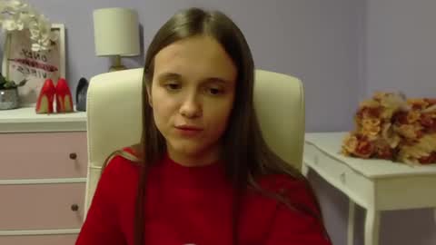 Snapshot of emilly_lust99 chatting on 12.07.24 Emilly online show from 12.07.24