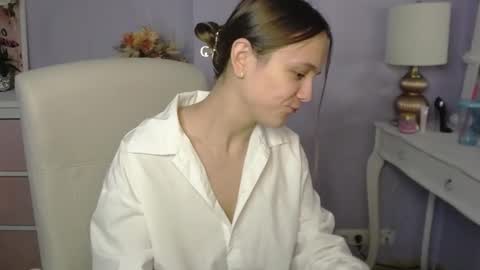 Snapshot of emilly_lust99 chatting on 02.21.26 Emilly online show from 02.21.26