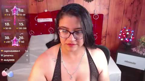 emilly_stones_ online show from 12.26.24