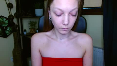 Snapshot of emilly_xkiss chatting on 02.28.26 Emilly online show from 02.28.26