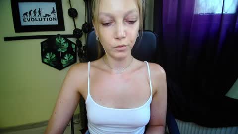 Emilly online show from 06.24.26