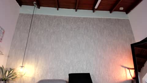 Snapshot of emily_ariaszc chatting on 12.06.24 Emily online show from 12.06.24