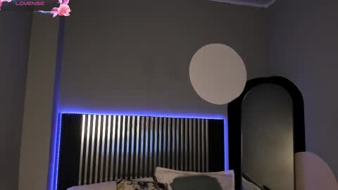 Snapshot of emily_beltonn chatting on 10.09.25              online show from 10.09.25