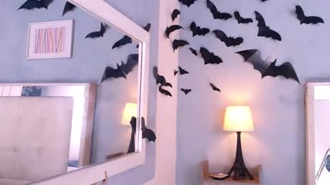 emily_castillo1_ online show from 11.06.25