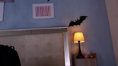 emily_castillo1_ online show from 12.02.25