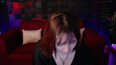 Snapshot of emily_cherry_ chatting on 04.21.26 Emily Cherry online show from 04.21.26