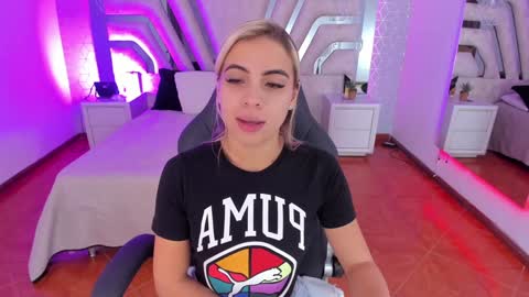 Emily online show from 01.14.25