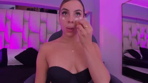 Emily online show from 11.14.25