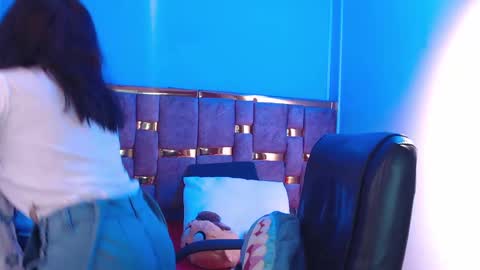 emily fox 3 online show from 09.09.25