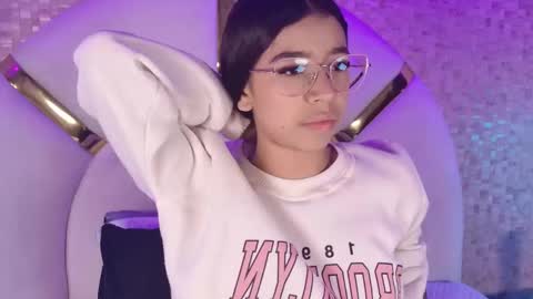 Snapshot of emily_greco chatting on 01.10.26 emily_greco online show from 01.10.26