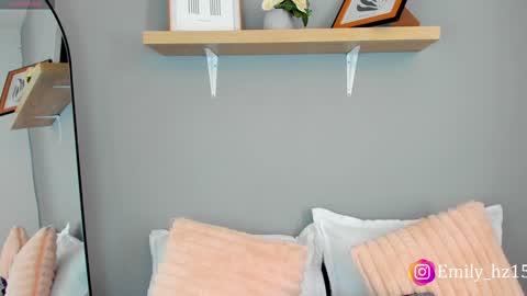 Emily online show from 12.04.24