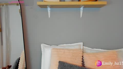 Emily online show from 02.05.25