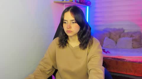 emily_lindey online show from 10.21.25