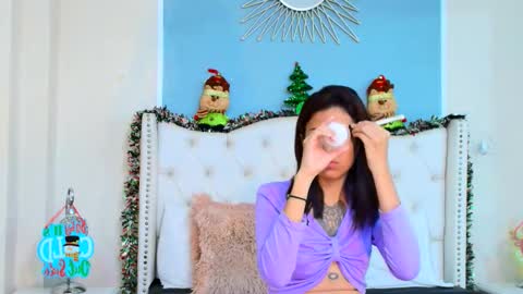 Emily online show from 12.04.25