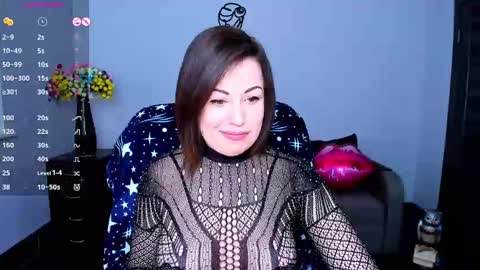 Snapshot of emily_midlton chatting on 03.05.25 Emily online show from 03.05.25