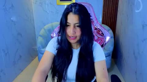 Emily  online show from 11.22.25