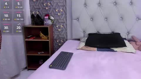 Emily online show from 11.19.25