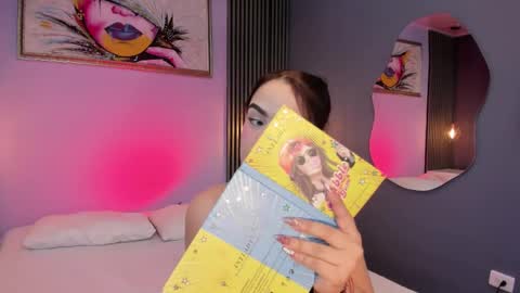 Snapshot of emily_roberts1 chatting on 02.20.25 Emily online show from 02.20.25