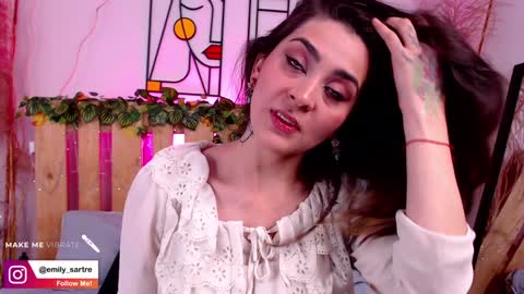 Snapshot of emily_sartre chatting on 12.15.24 Emilly online show from 12.15.24