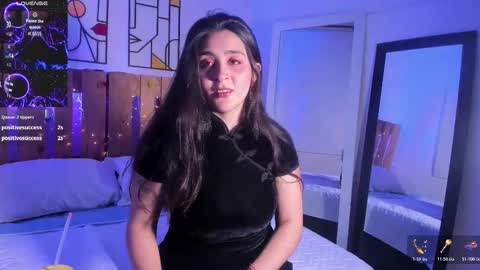 Snapshot of emily_sartre chatting on 03.10.26 Emilly online show from 03.10.26