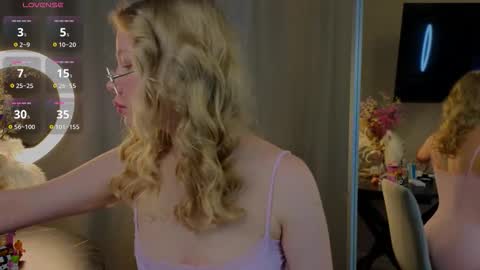 emily shepard online show from 09.17.25