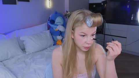 emily shepard online show from 04.10.26