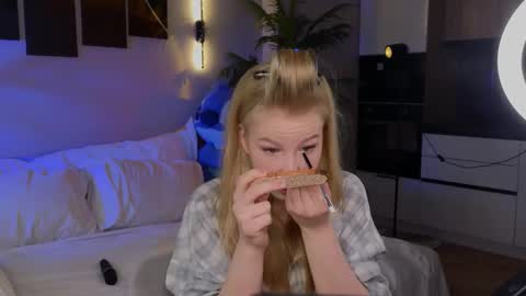 emily shepard online show from 04.16.26