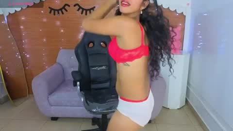 emily_smith_t online show from 04.23.26