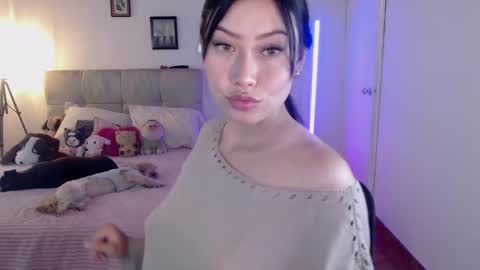 Snapshot of emily_swan_04 chatting on 01.24.25 Emily  Swan online show from 01.24.25