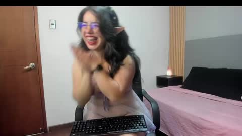  Vanesa  online show from 04.28.26
