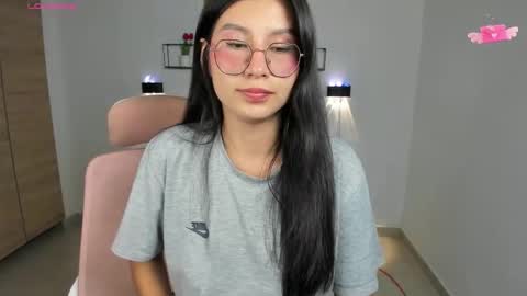 Emi online show from 11.25.25