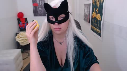 Emily online show from 02.13.25