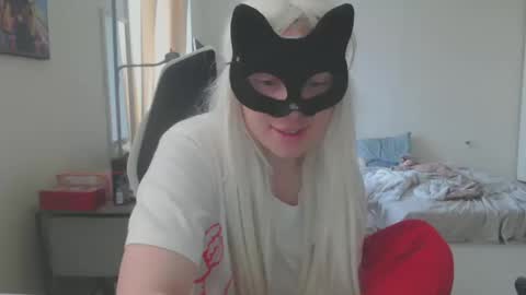 Emily online show from 10.10.25