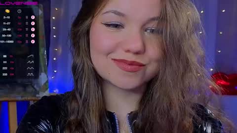 Snapshot of emilyart_ chatting on 03.02.25 artist Emily online show from 03.02.25