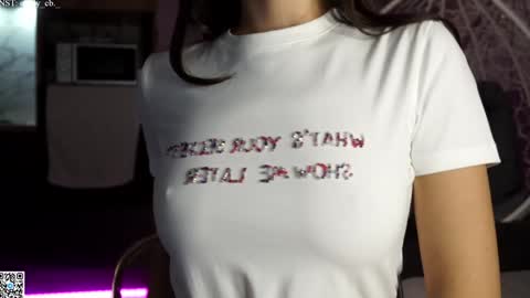 emilybatee online show from 09.22.25