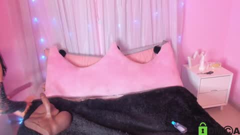  EMILY  online show from 12.22.24